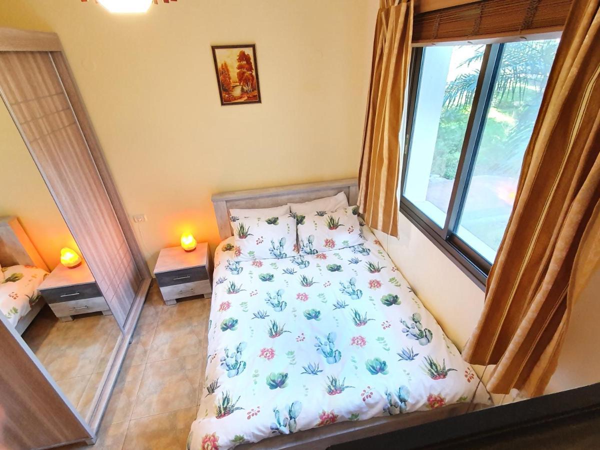 Huge & Private Villa In Kibbutz ダフナ エクステリア 写真