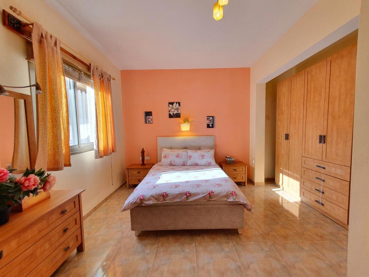 Huge & Private Villa In Kibbutz ダフナ エクステリア 写真