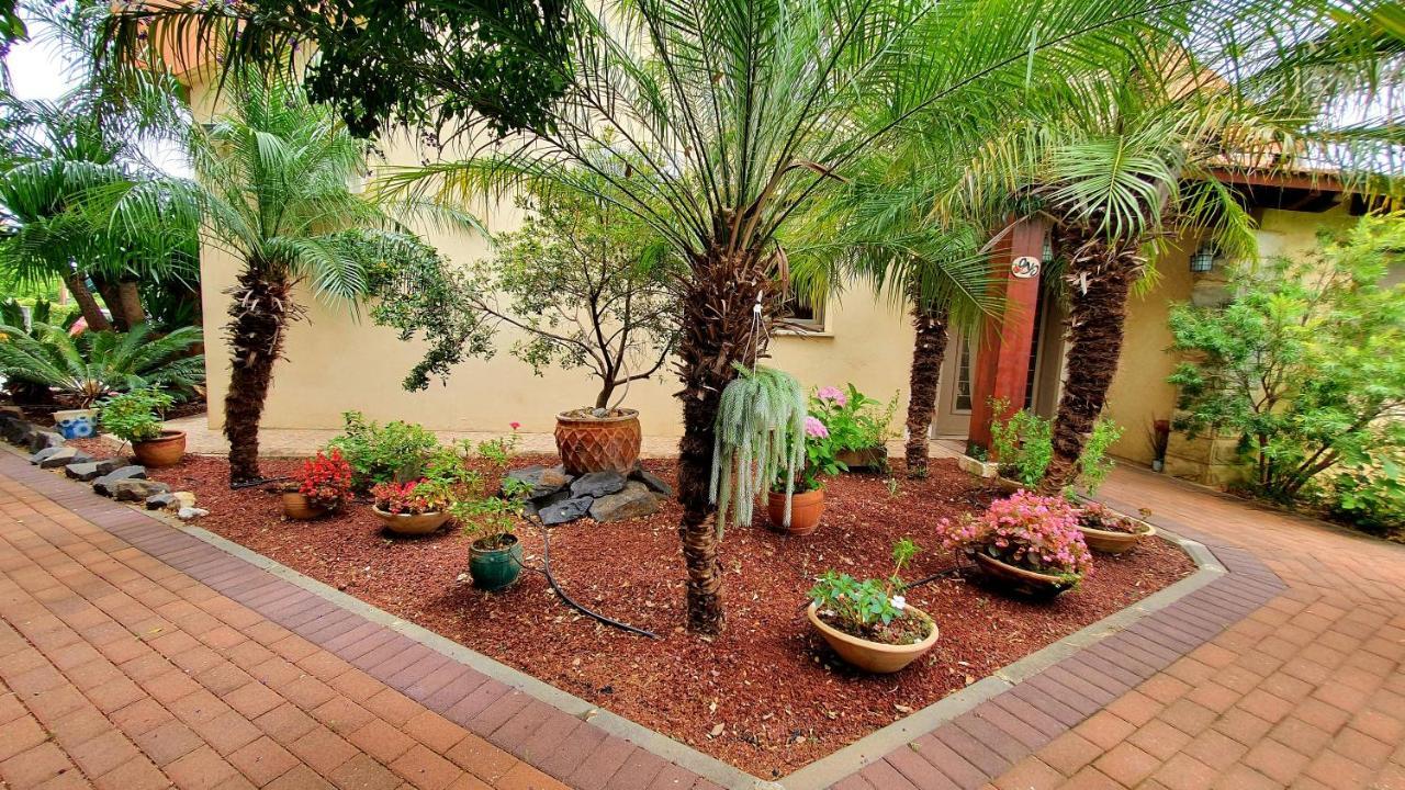 Huge & Private Villa In Kibbutz ダフナ エクステリア 写真
