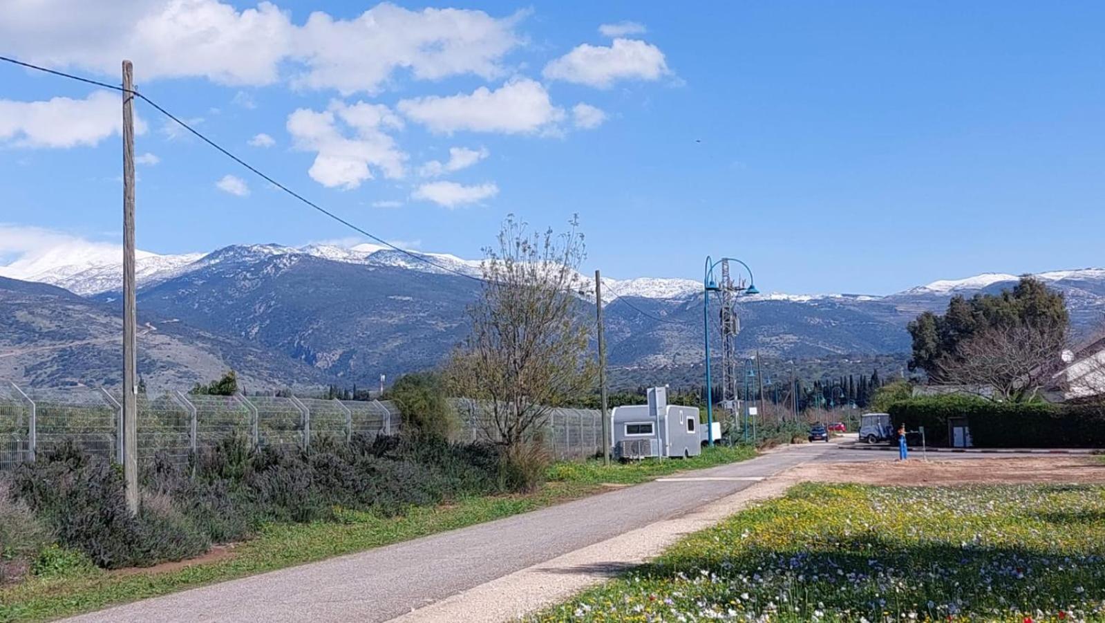 Huge & Private Villa In Kibbutz ダフナ エクステリア 写真